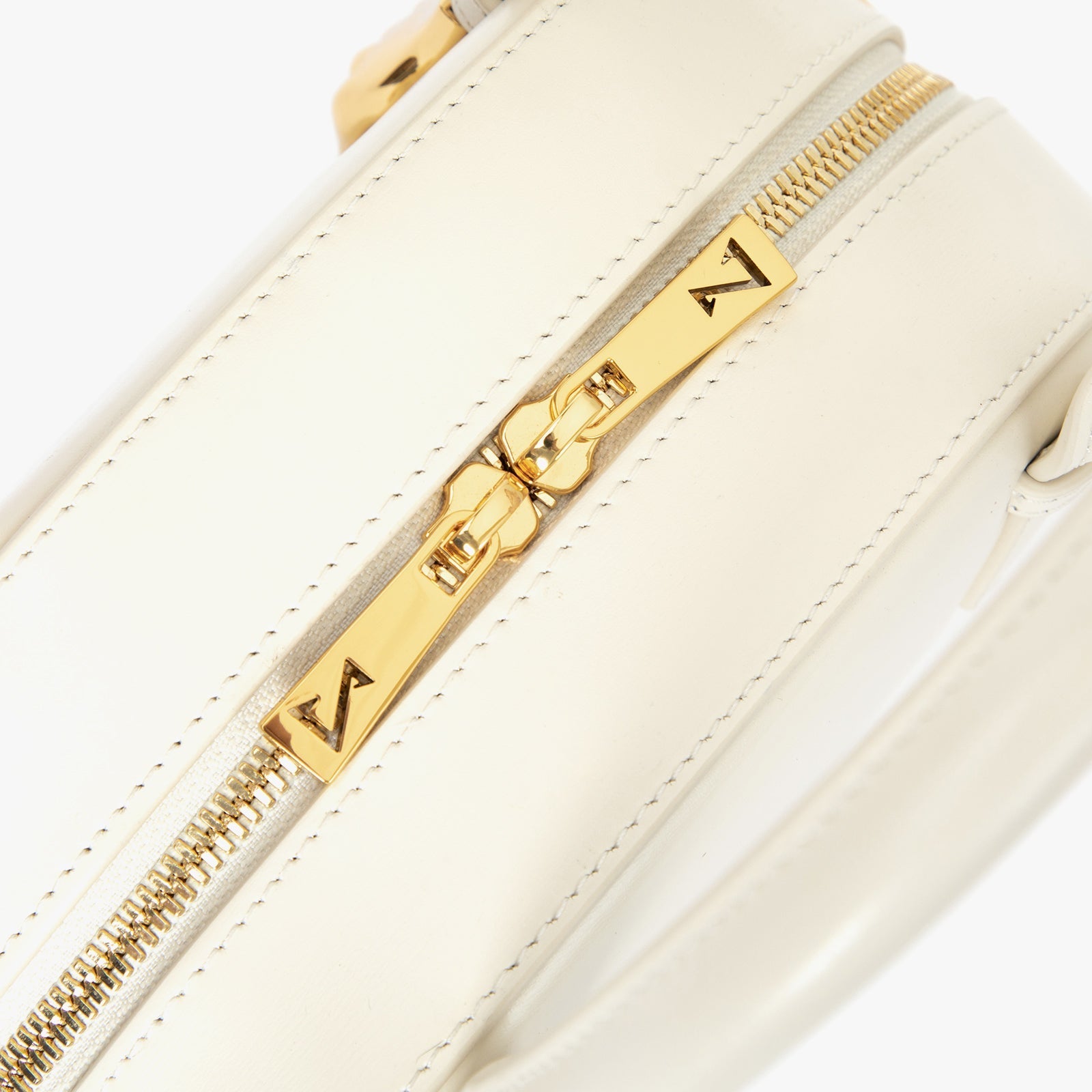 Shell Crossbody Bag